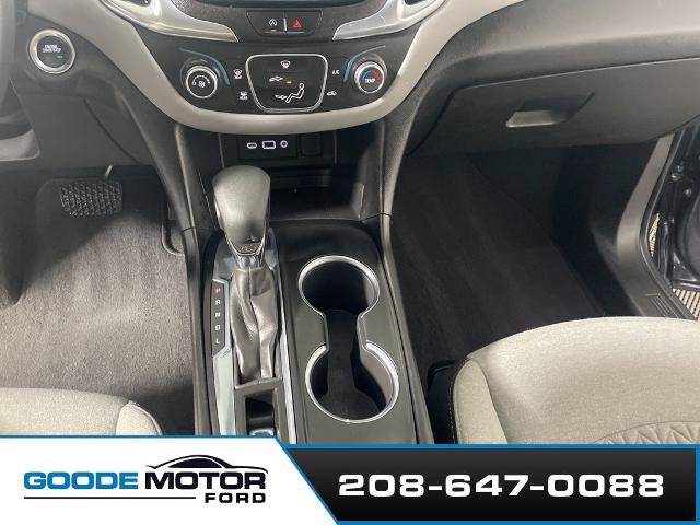 Used 2022 Chevrolet Equinox LS AWD/4WD image 17