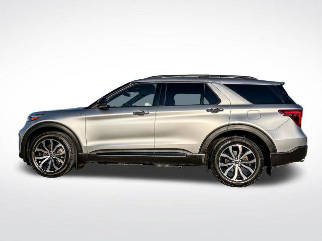 Certified 2022 Ford Explorer ST-Line w/ Class IV Trailer Tow Package AWD/4WD image 2