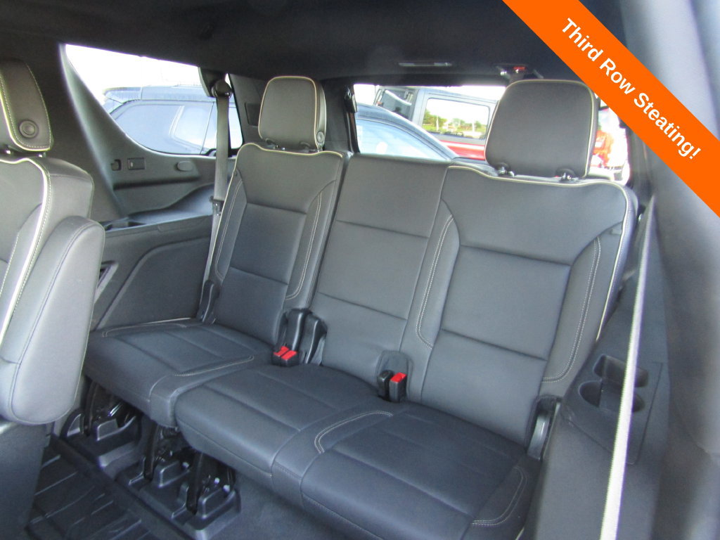 Used 2024 Chevrolet Tahoe Premier AWD/4WD image 26