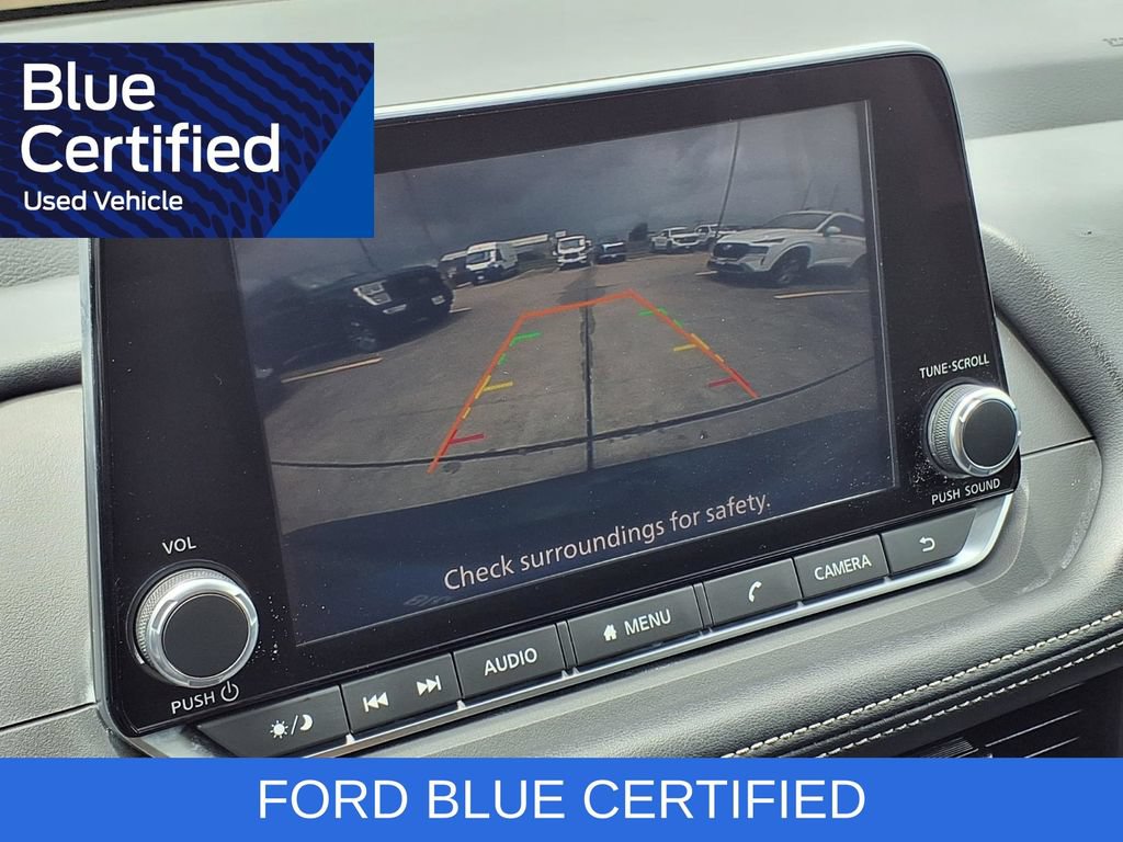 Used 2024 Nissan Rogue S AWD/4WD image 23