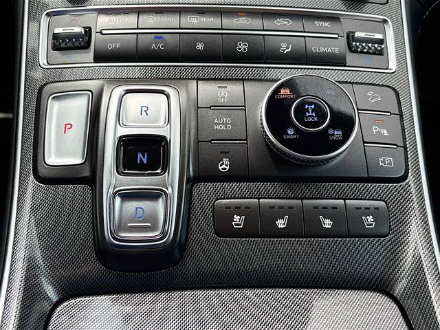 Used 2022 Hyundai Santa Fe Limited AWD/4WD image 18