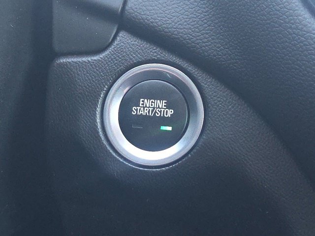 Used 2021 Chevrolet Equinox LT FWD image 42