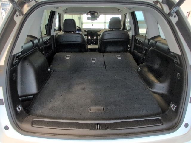 Used 2023 Jeep Grand Cherokee Limited AWD/4WD image 34