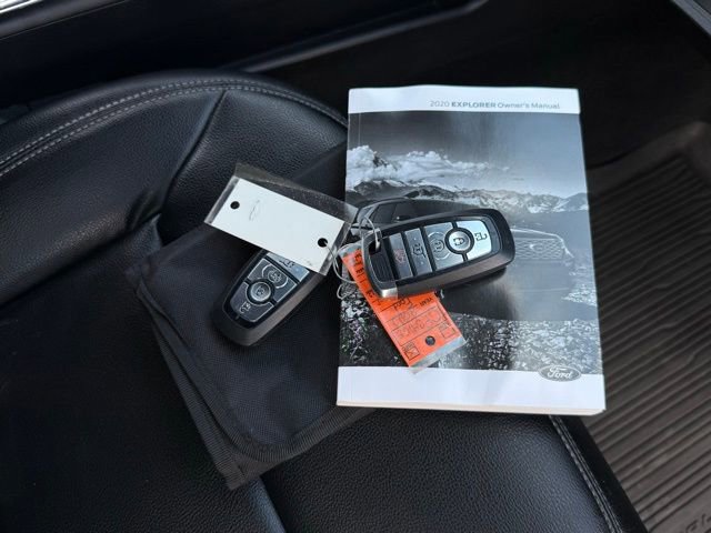 Certified 2020 Ford Explorer XLT w/ Equipment Group 202A image 6