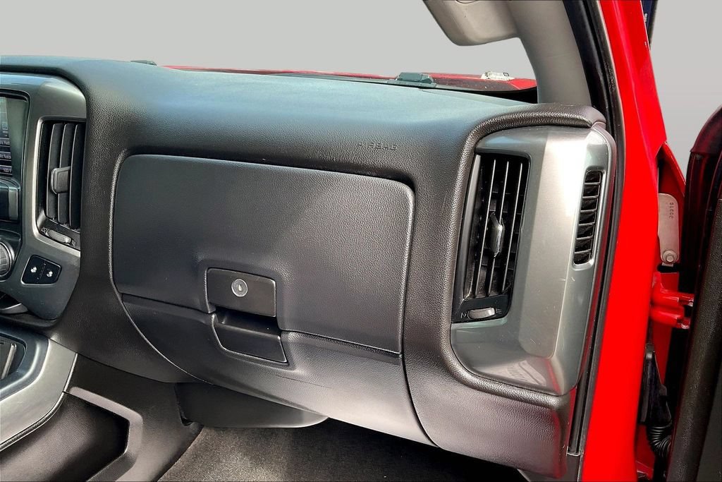 Used 2018 Chevrolet Silverado 1500 LT w/ All Star Edition AWD/4WD image 16