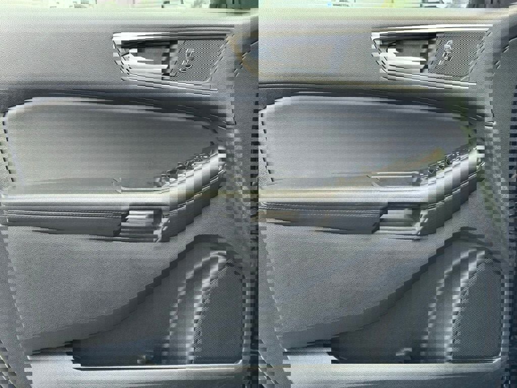 Certified 2023 Ford Edge SEL image 13