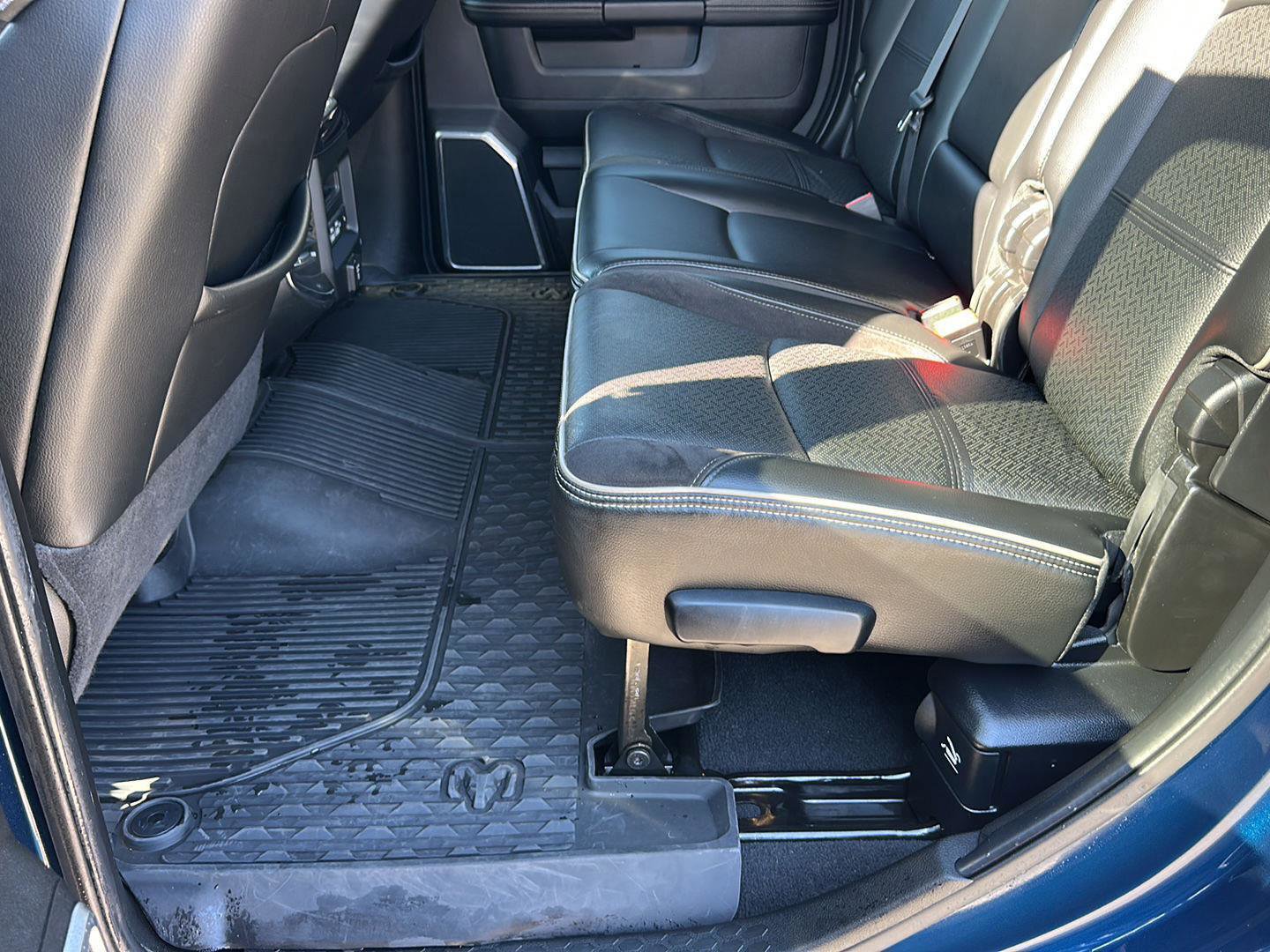 Used 2022 RAM 2500 Laramie image 23