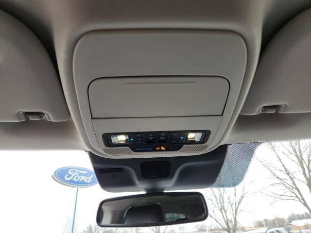 Certified 2025 Ford Expedition Max Platinum image 17