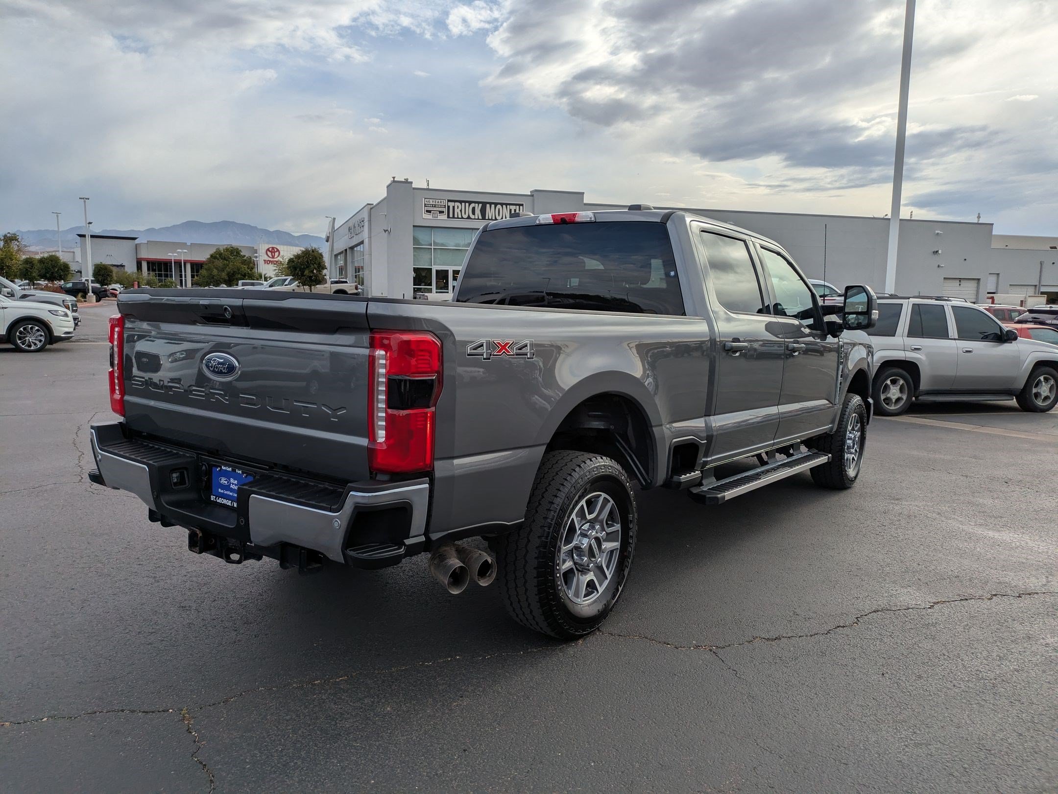 Certified 2025 Ford F250 Lariat AWD/4WD image 4