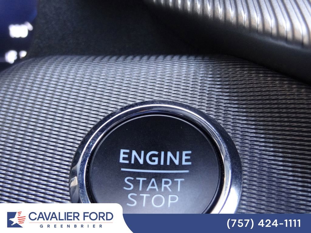 Certified 2025 Ford Explorer ST-Line AWD/4WD image 24