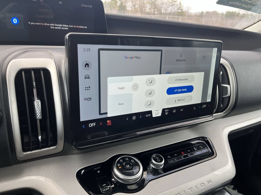 Certified 2025 Ford Expedition Active AWD/4WD image 11