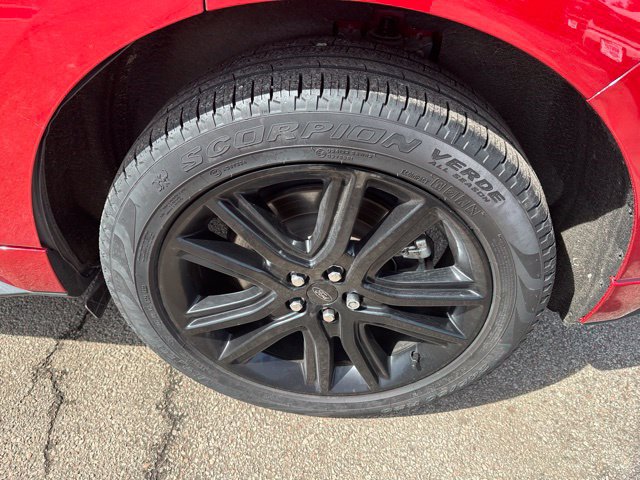 Certified 2023 Ford Edge ST-Line AWD/4WD image 8
