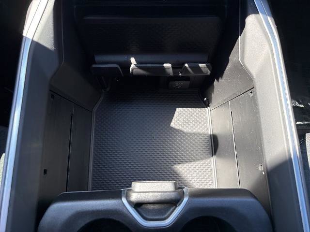 Used 2023 RAM 1500 Big Horn AWD/4WD image 30