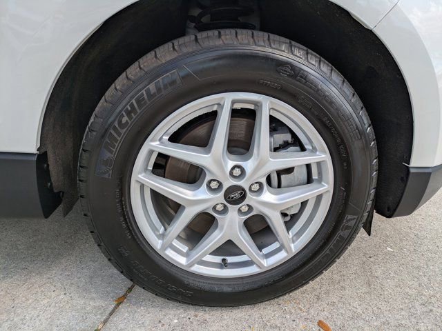 Certified 2024 Ford Edge SEL w/ Convenience Package image 10