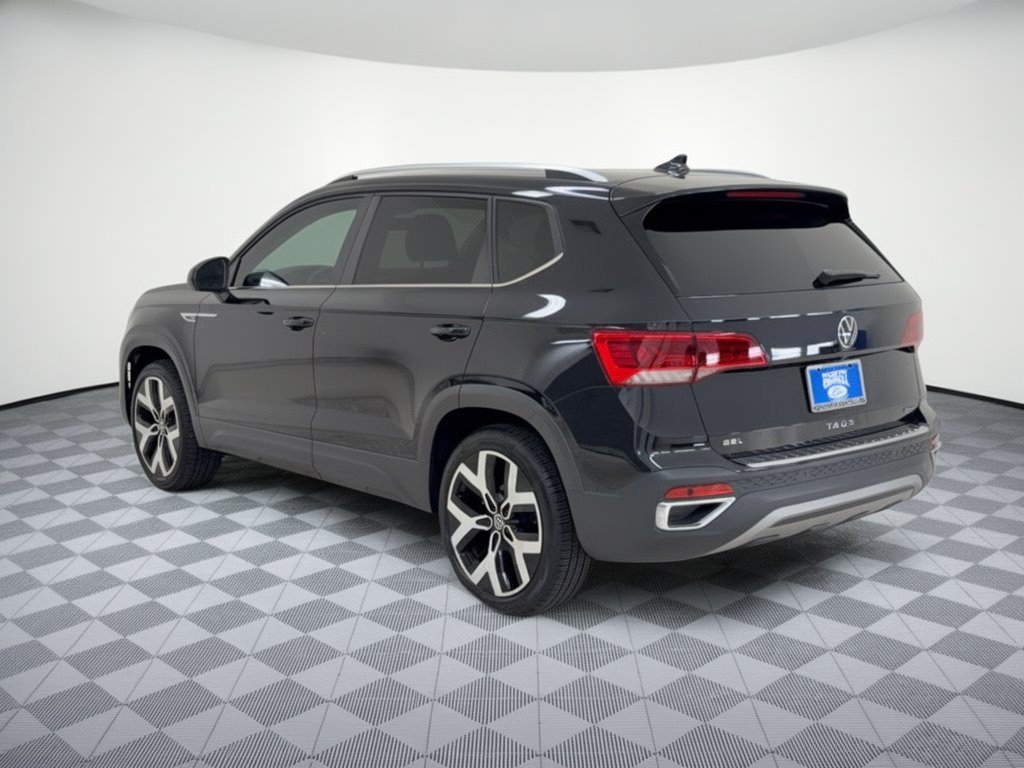 Used 2022 Volkswagen Taos SEL AWD/4WD image 3