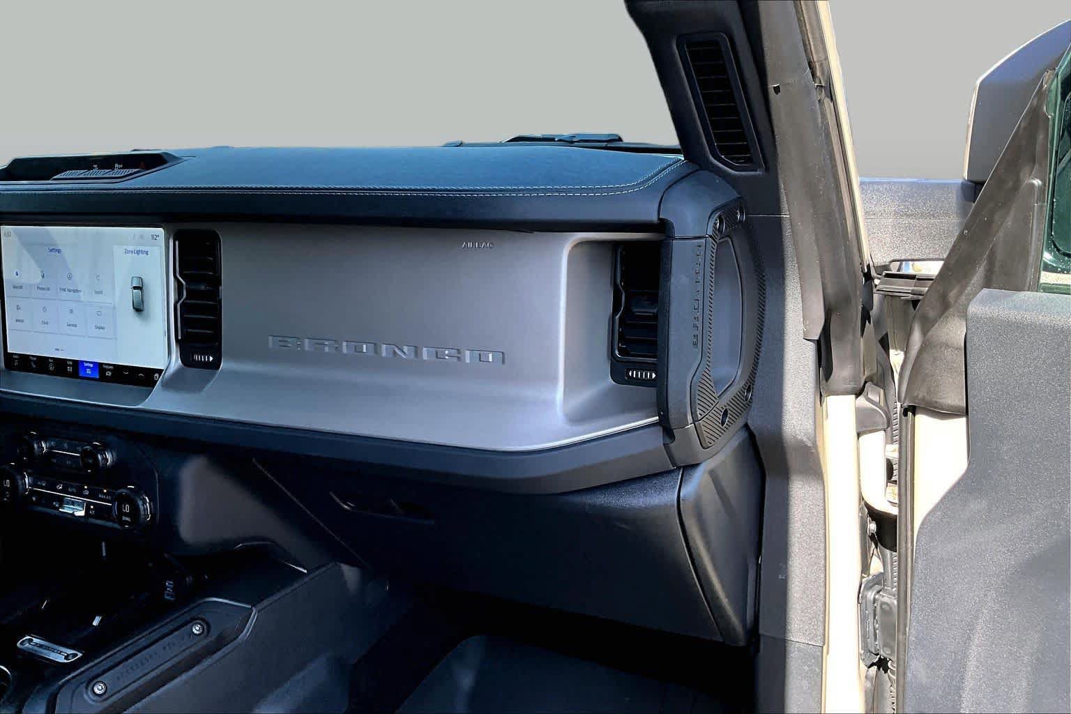 Certified 2025 Ford Bronco Outer Banks AWD/4WD image 19