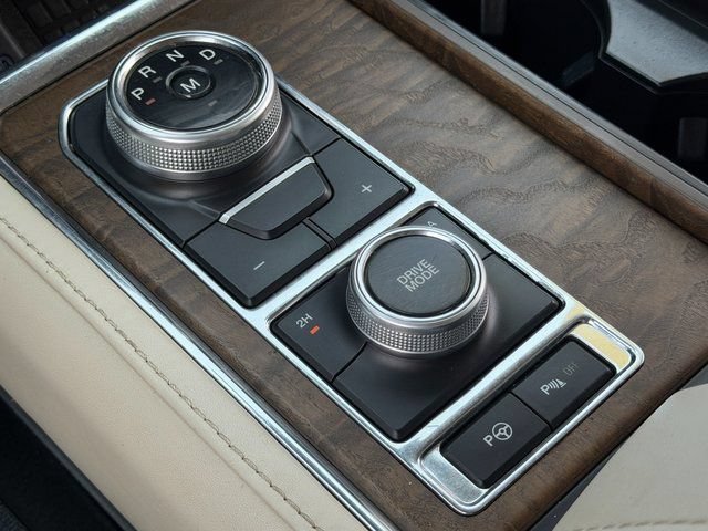 Certified 2020 Ford Expedition Platinum AWD/4WD image 38