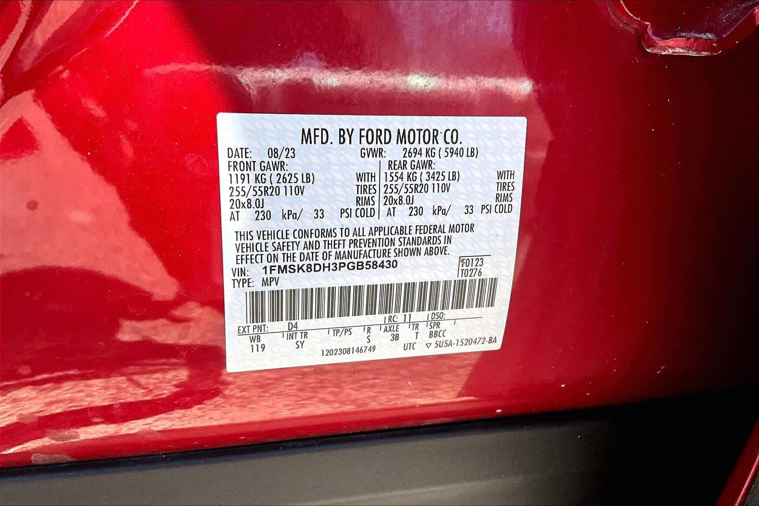 Certified 2023 Ford Explorer XLT w/ Equipment Group 202A AWD/4WD image 34