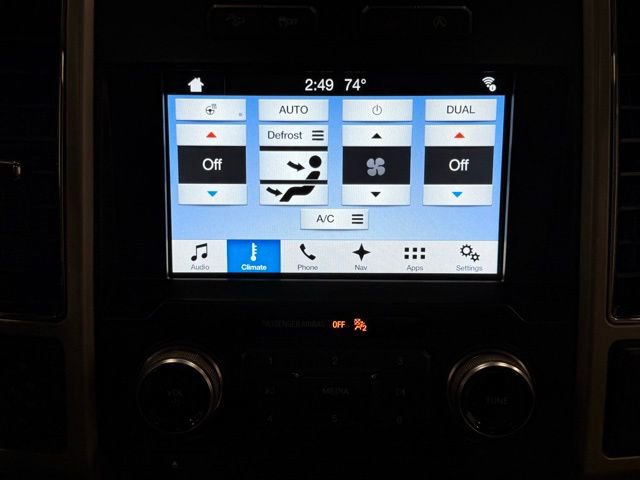 Certified 2018 Ford F150 Lariat w/ Equipment Group 502A Luxury image 28