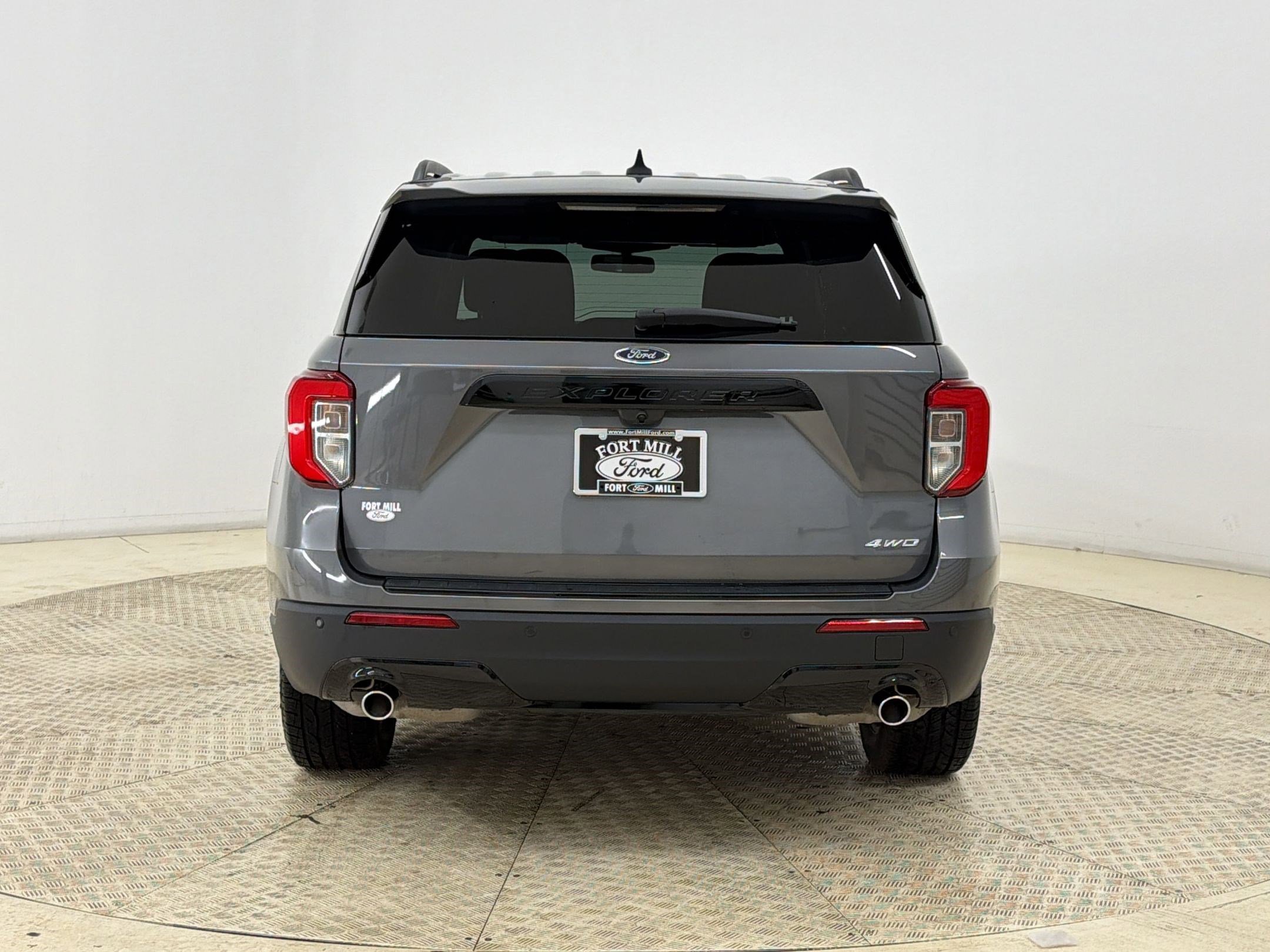 Certified 2023 Ford Explorer ST-Line AWD/4WD image 10