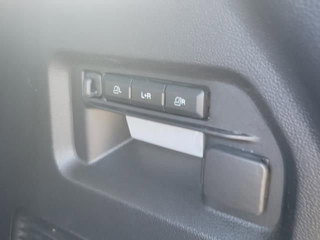 Certified 2022 Ford Explorer Platinum w/ Equipment Group 601A image 13