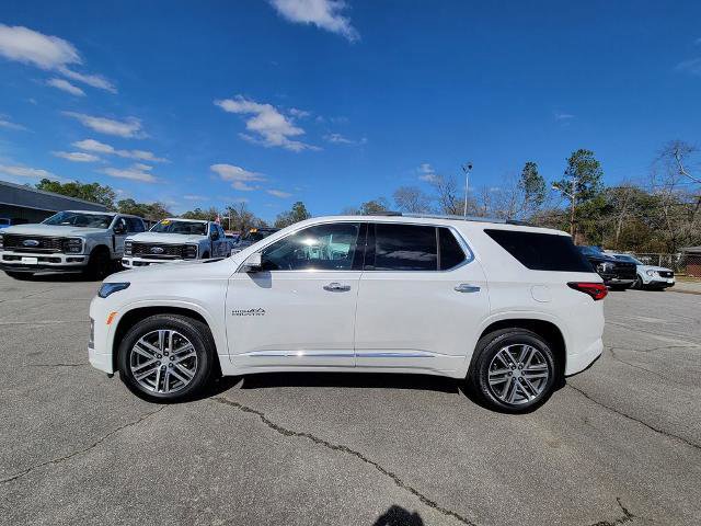 Used 2023 Chevrolet Traverse High Country w/ LPO, Floor Liner Package image 2