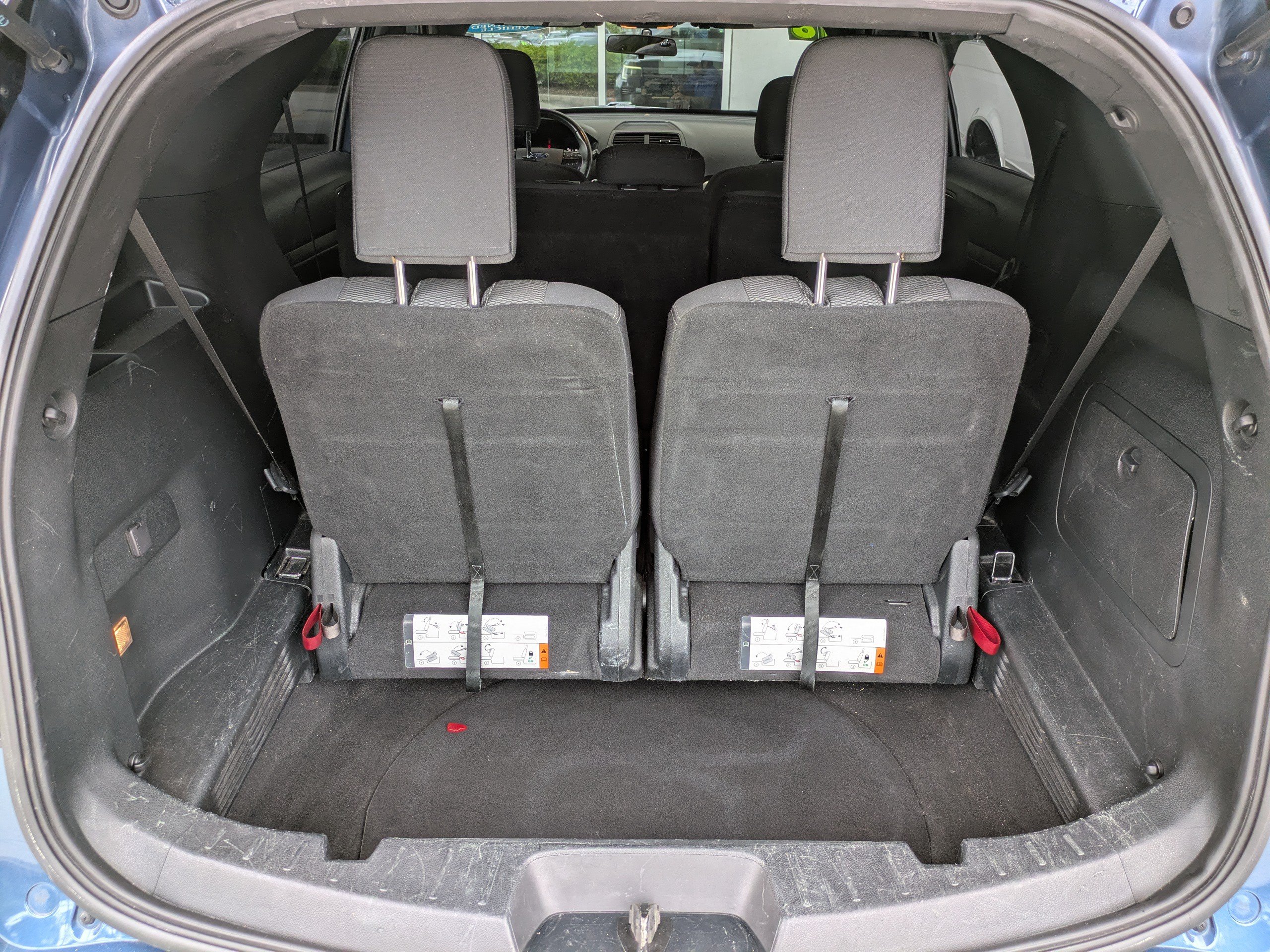 Certified 2018 Ford Explorer XLT FWD image 13