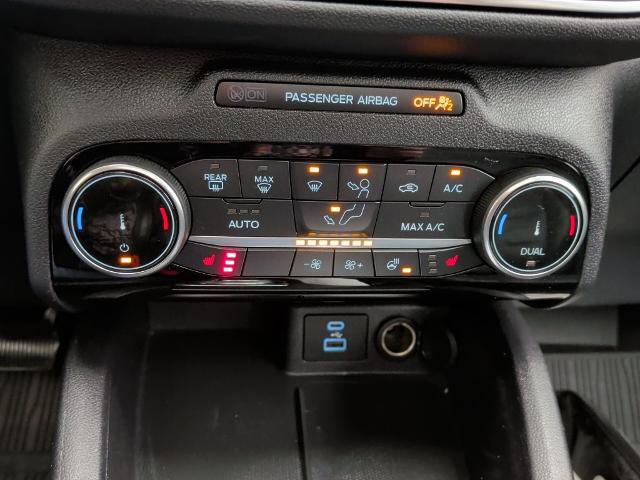 Certified 2022 Ford Escape Titanium w/ Class II Trailer Tow Package image 19