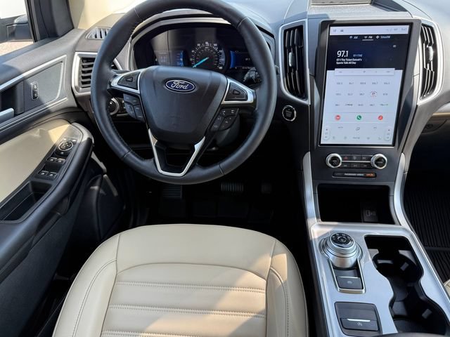 Certified 2023 Ford Edge SEL w/ Convenience Package AWD/4WD image 8