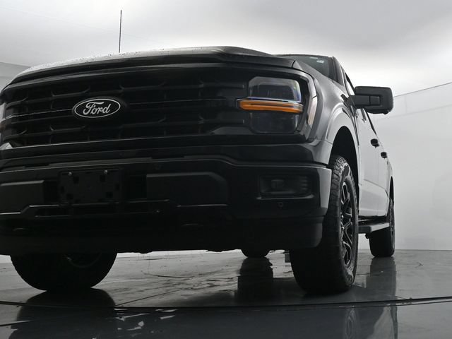 Certified 2026 Ford F150 XLT w/ Equipment Group 302A MID AWD/4WD image 32