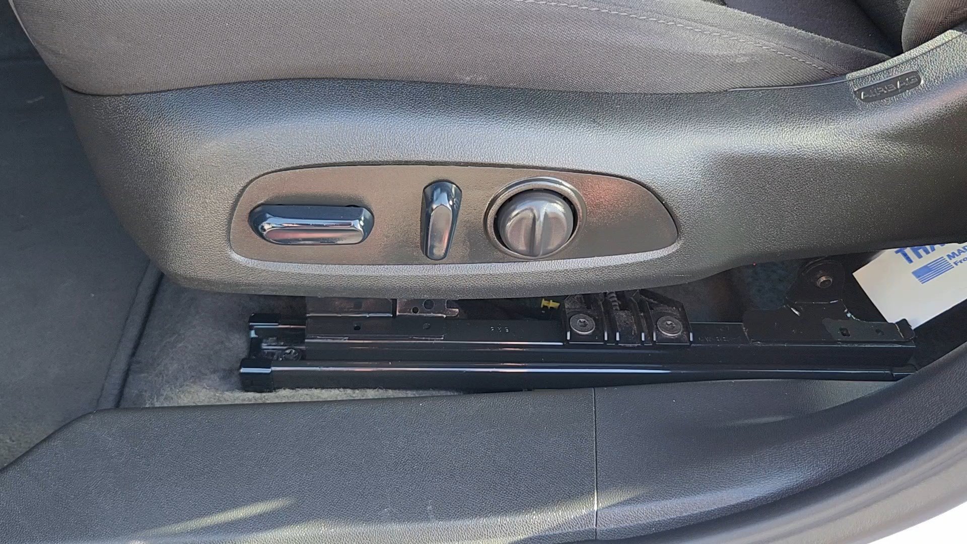 Used 2025 Chevrolet Malibu LT FWD image 9