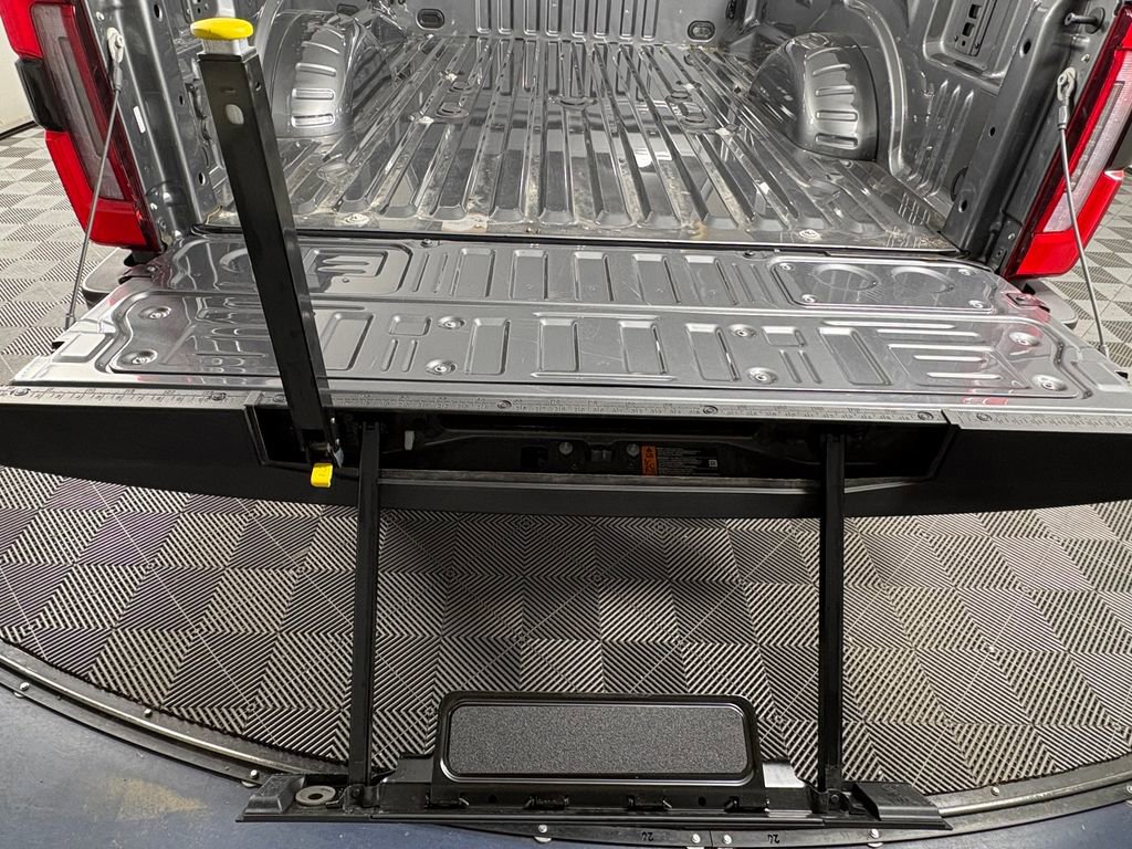 Certified 2026 Ford F450 Platinum AWD/4WD image 34