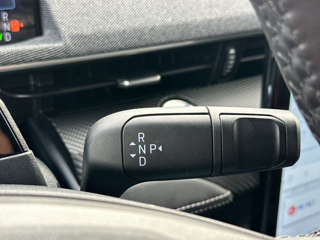 Certified 2025 Ford Mustang Mach-E Premium image 21