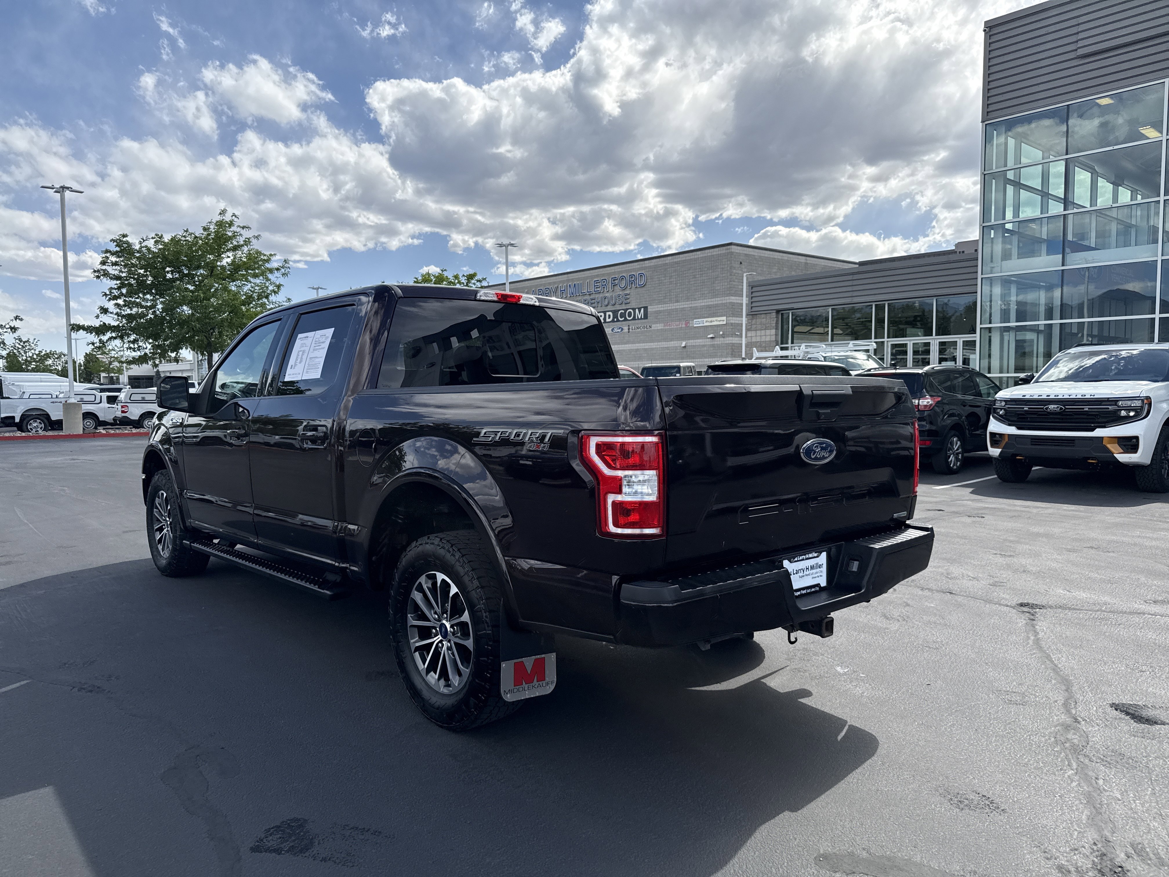 Certified 2019 Ford F150 XLT w/ Equipment Group 302A Luxury AWD/4WD image 4