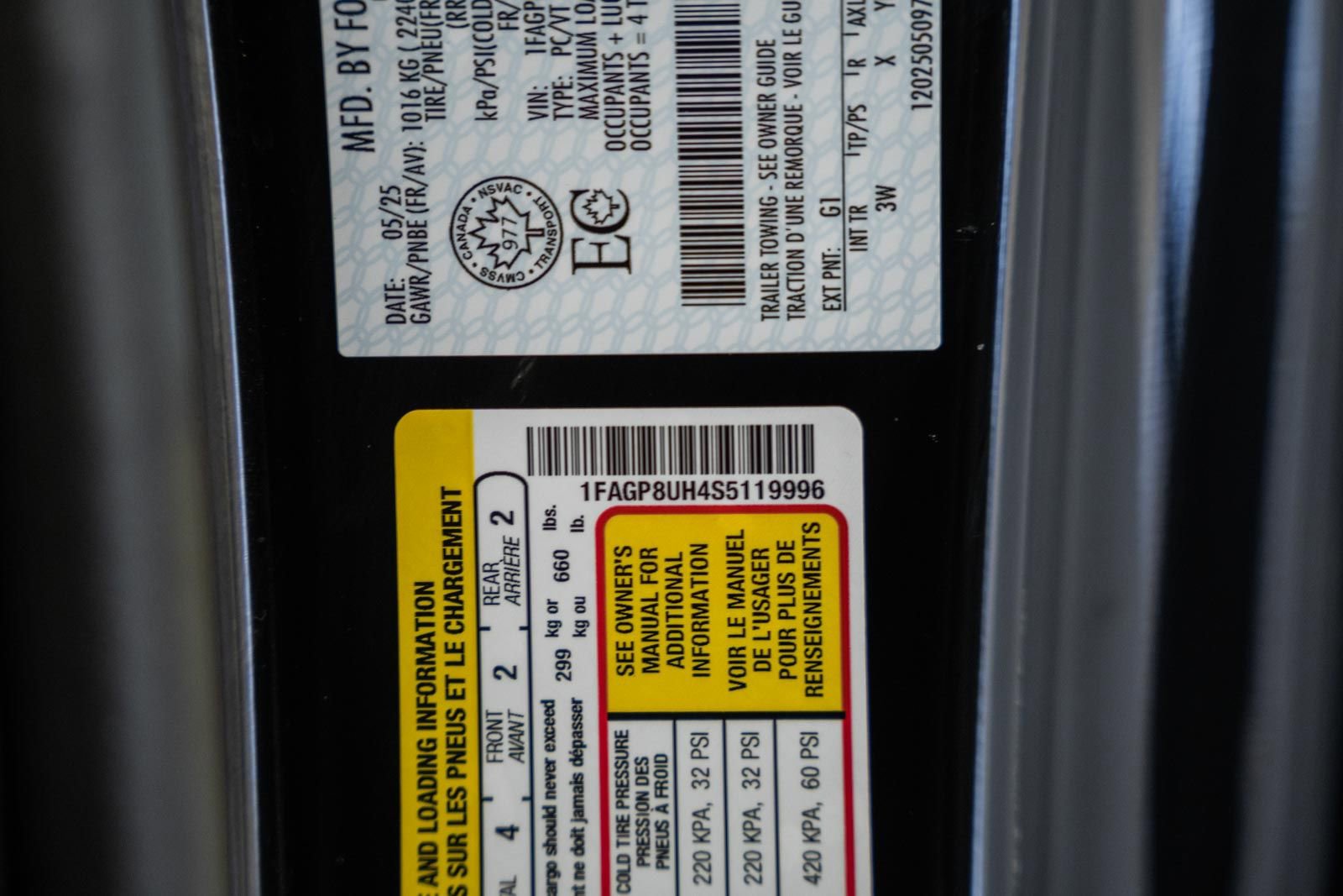 Certified 2025 Ford Mustang Premium w/ Wheel & Stripe Package image 40