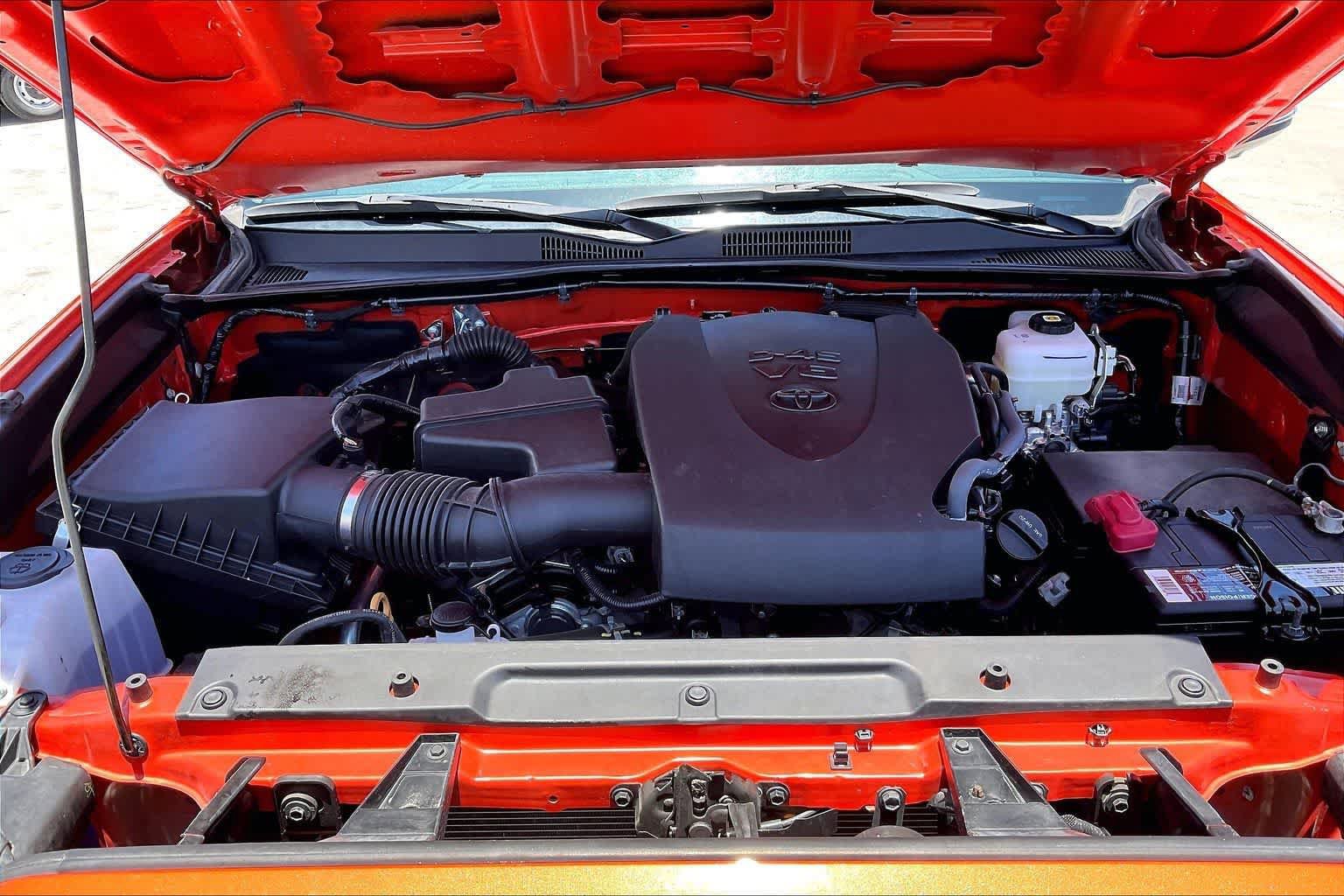 Used 2023 Toyota Tacoma TRD Pro AWD/4WD image 9