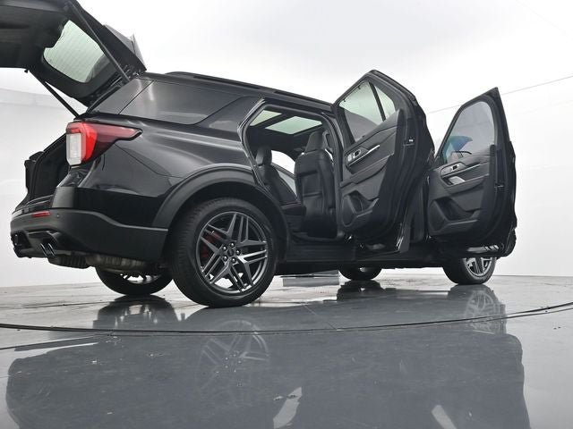 Certified 2025 Ford Explorer ST AWD/4WD image 46