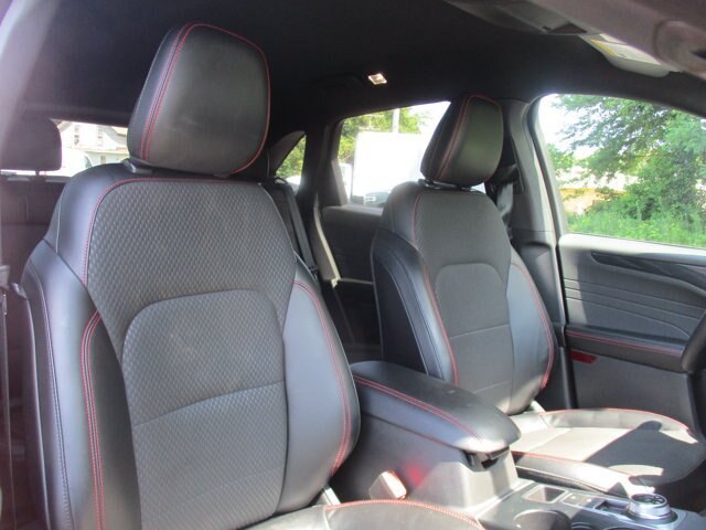Certified 2023 Ford Escape ST-Line w/ Tech Pack #1 AWD/4WD image 35