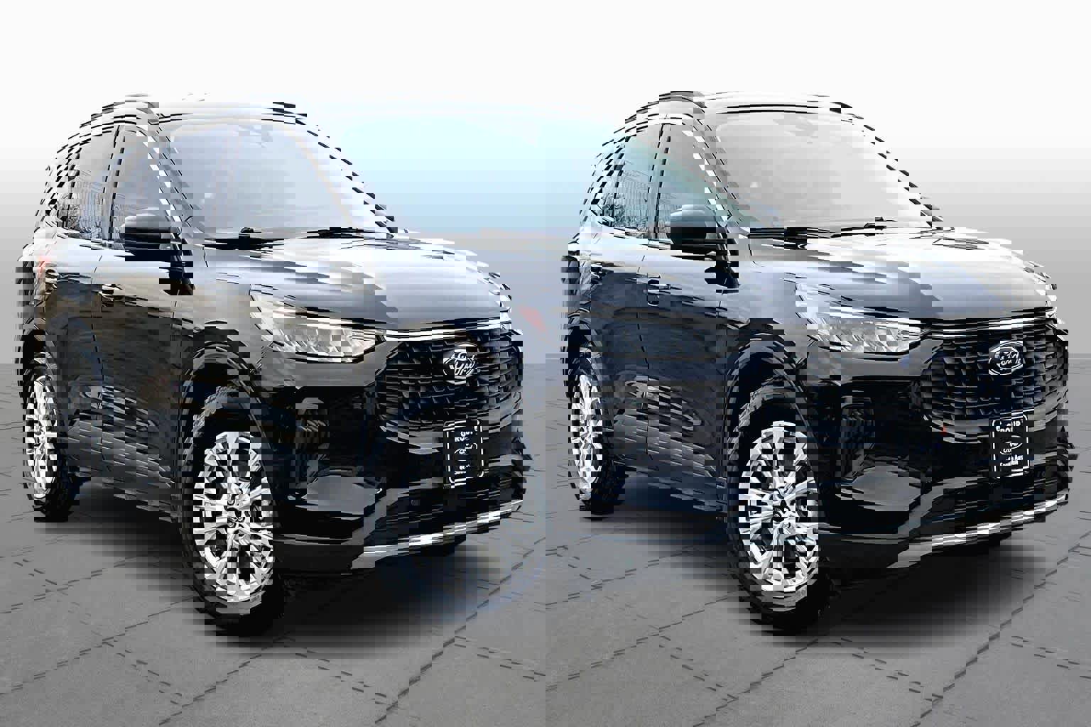 Certified 2023 Ford Escape Active image 3