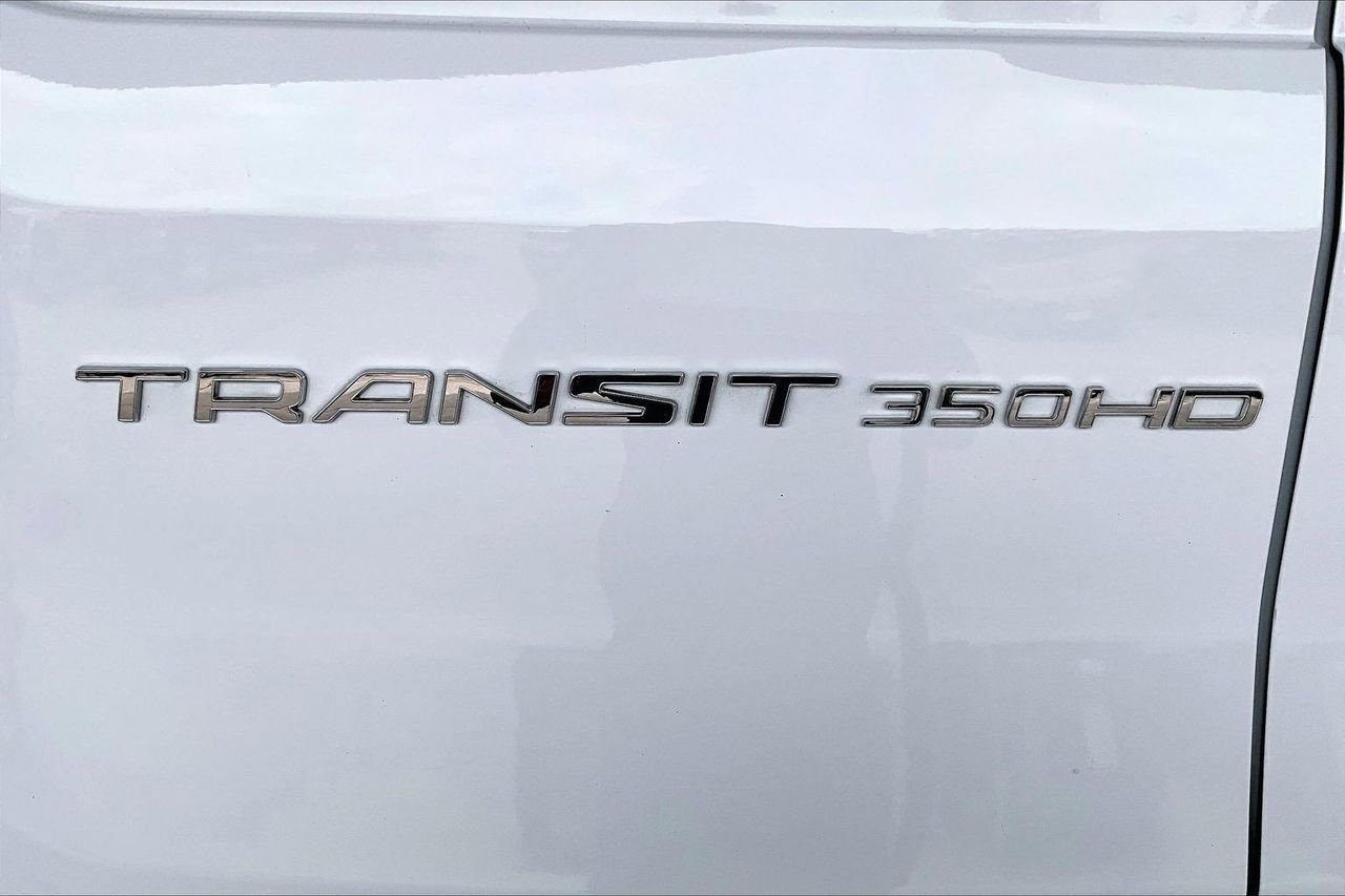 Certified 2025 Ford Transit 350 148 High Roof Extended DRW RWD image 7