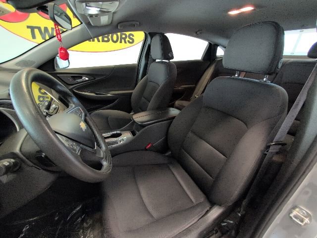 Used 2022 Chevrolet Malibu LT FWD image 12