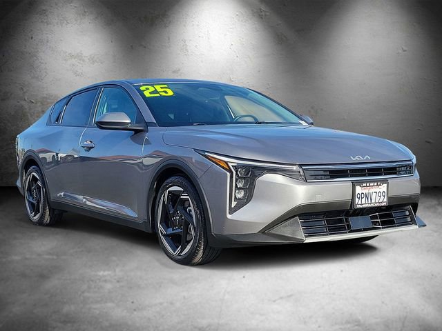 Used 2025 Kia K4 EX FWD video 2