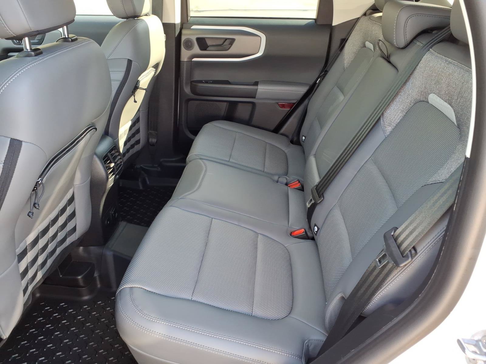 Certified 2025 Ford Bronco Sport Badlands w/ Badlands Tech Package AWD/4WD image 15