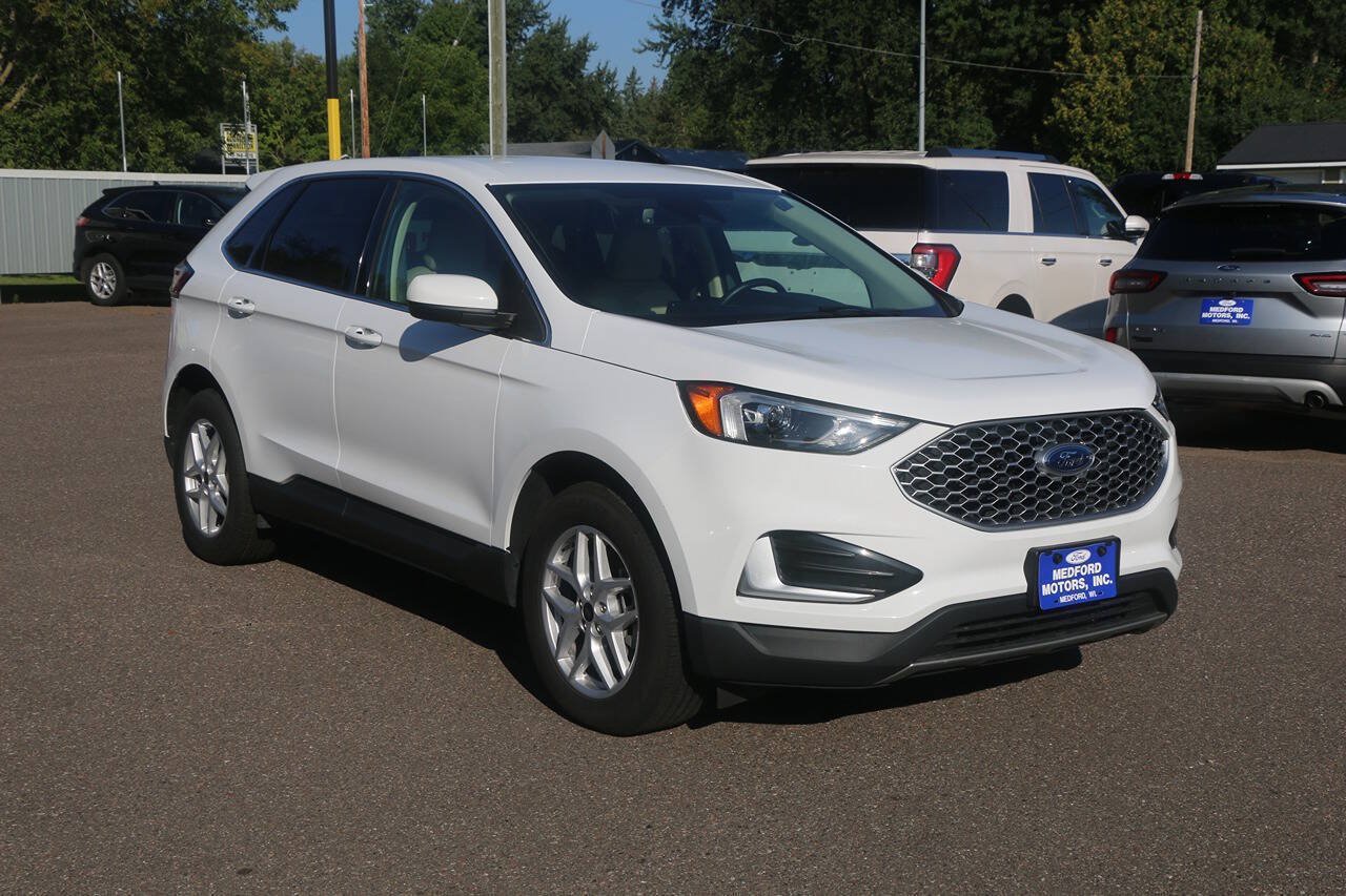 Certified 2024 Ford Edge SEL AWD/4WD image 9