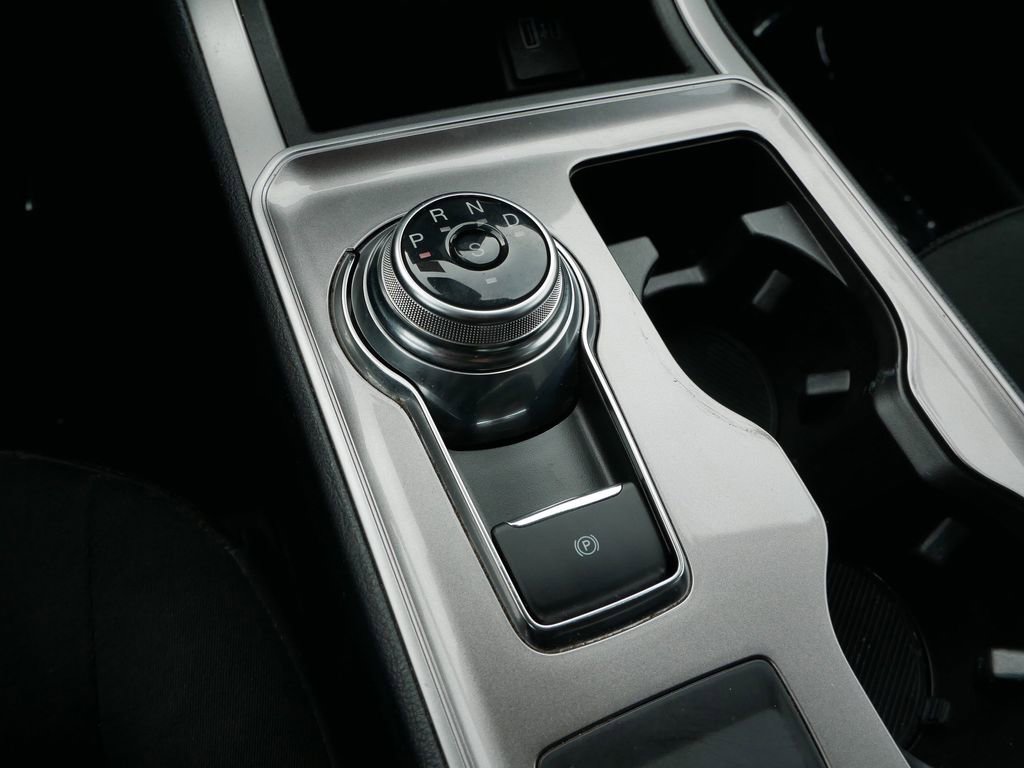 Certified 2023 Ford Edge SEL w/ Convenience Package image 23