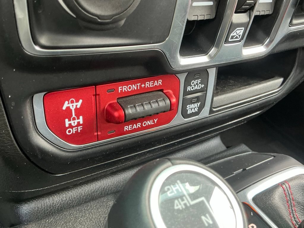 Used 2022 Jeep Gladiator Rubicon w/ Cold Weather Group AWD/4WD image 41