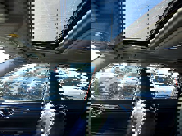 Used 2017 Nissan Sentra SR Turbo w/ SR Turbo Premium Package image 9