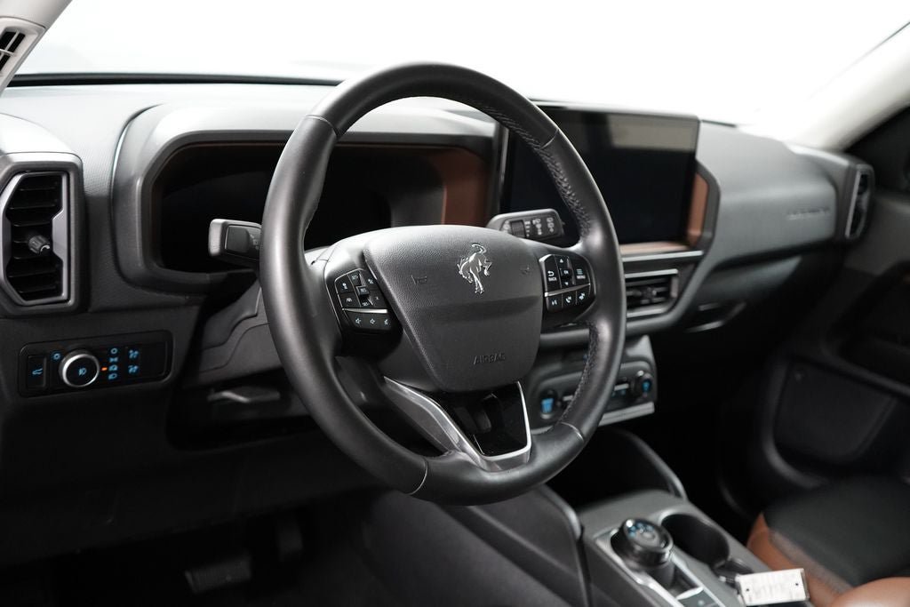 Certified 2025 Ford Bronco Sport Outer Banks w/ Outer Banks Tech Package+ AWD/4WD image 13