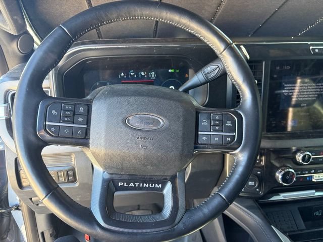 Certified 2025 Ford F350 Platinum w/ FX4 Off-Road Package AWD/4WD image 8