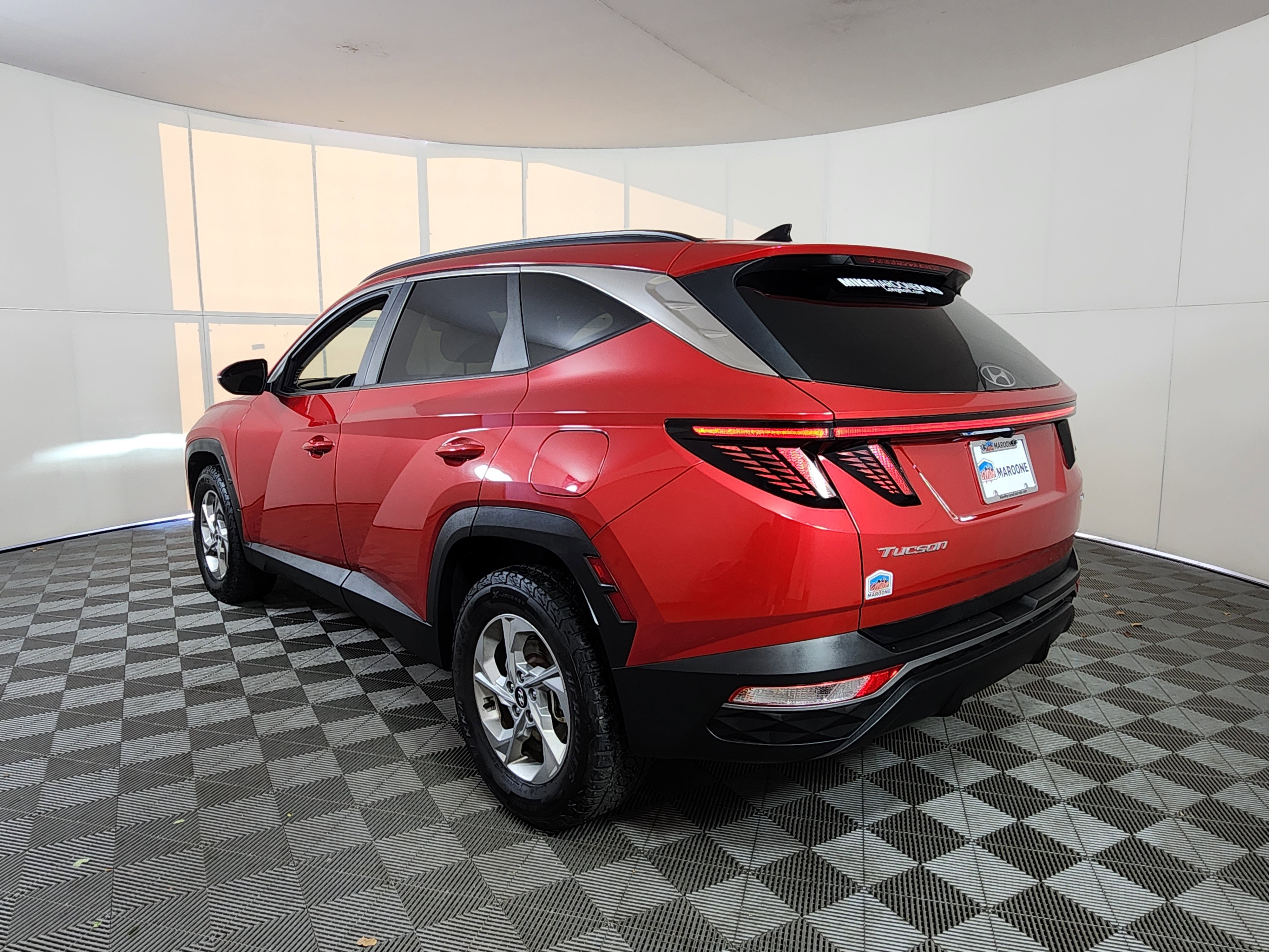 Used 2022 Hyundai Tucson SEL image 3